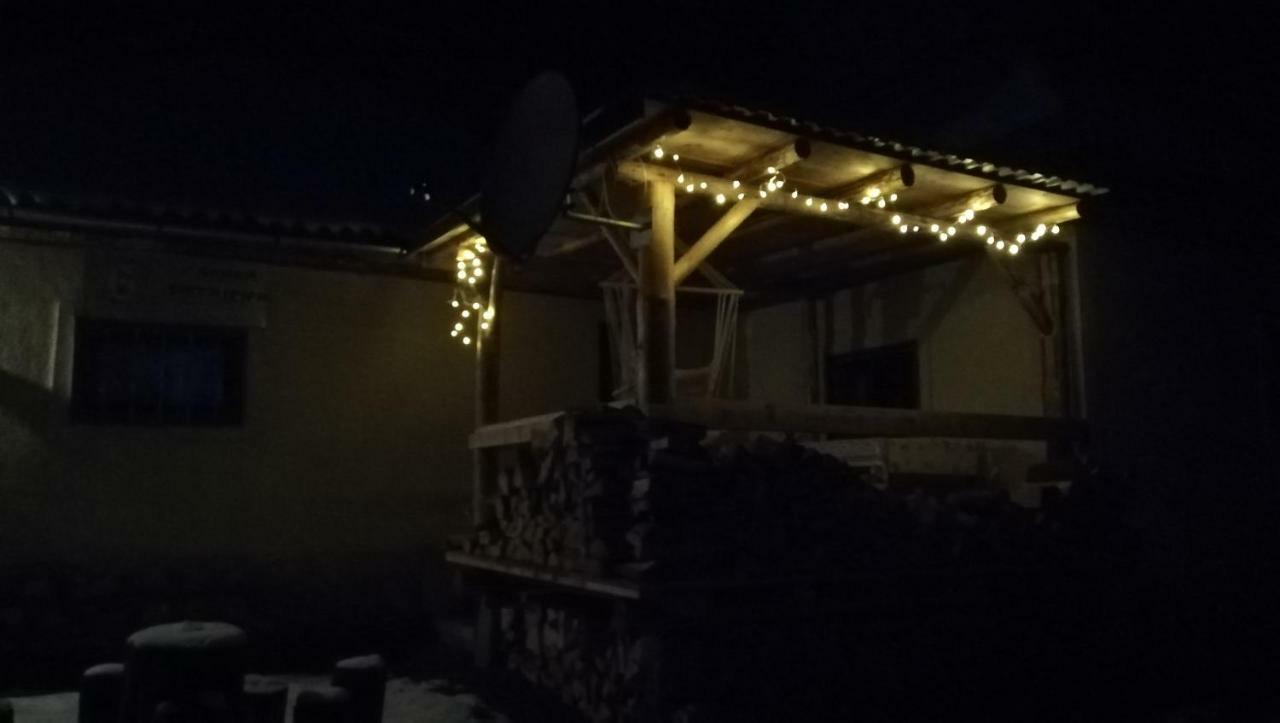Cabana Pietricica Dîmbovicioara エクステリア 写真